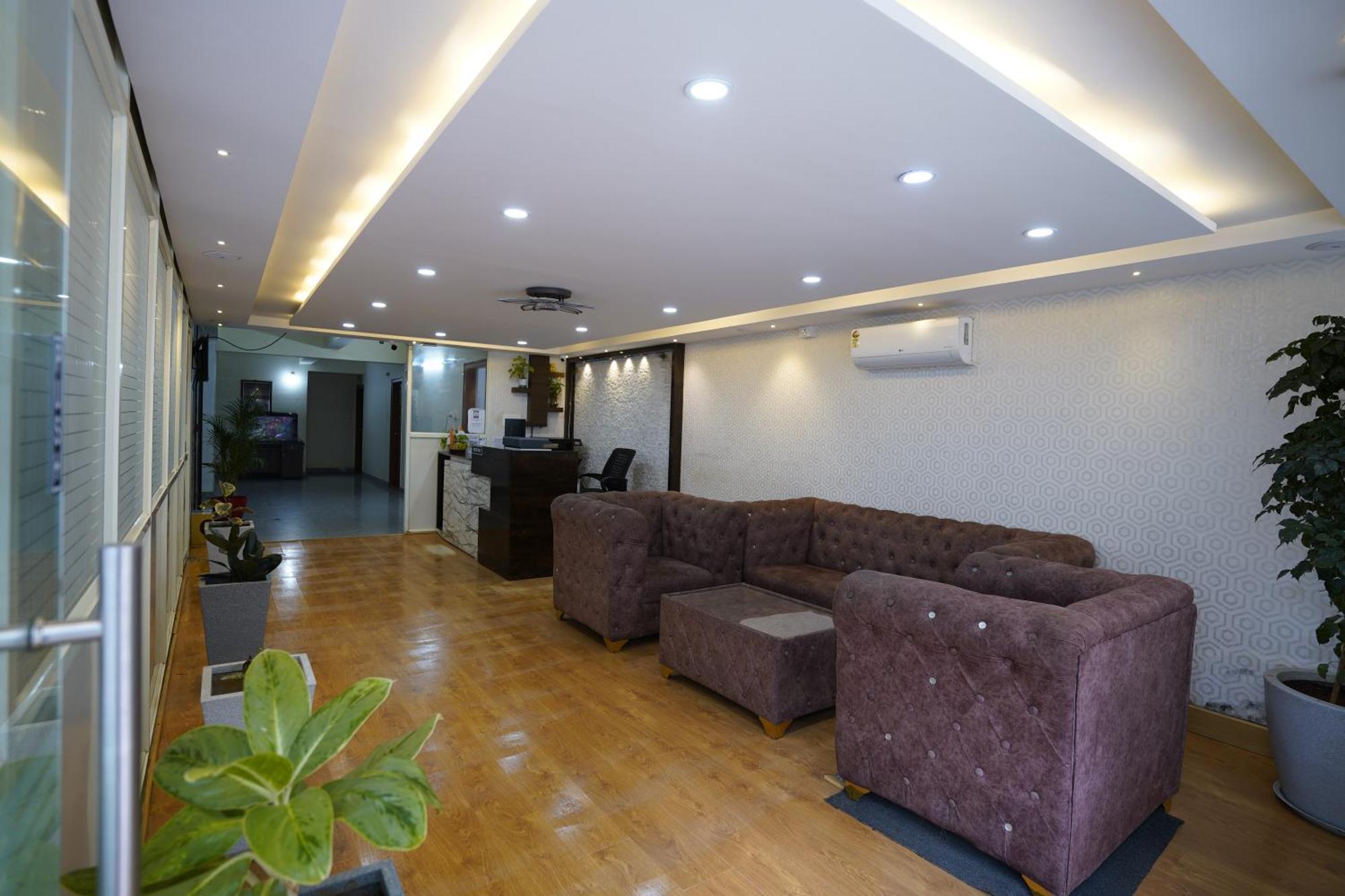 Sai Bliss Residency, Manyata Tech Park Hotel Bangalore Exterior foto